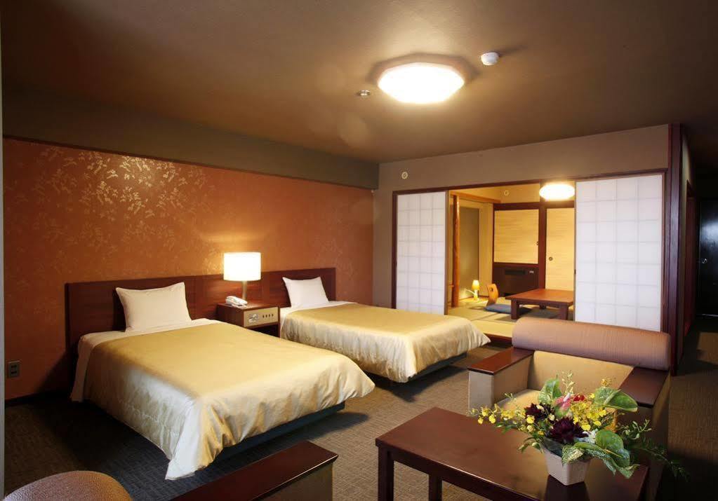 Hotel Kirishima Castle Extérieur photo