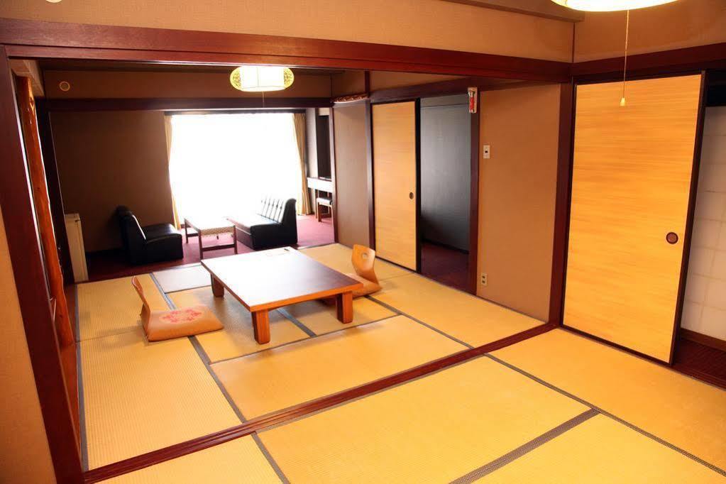 Hotel Kirishima Castle Extérieur photo