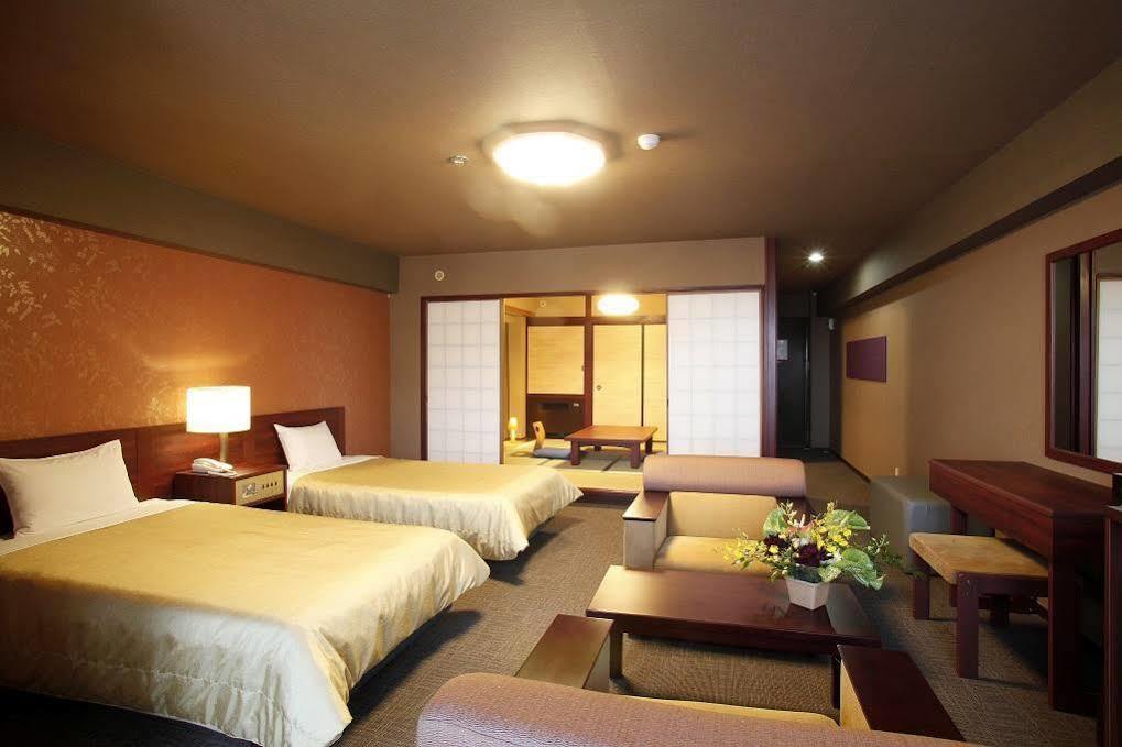 Hotel Kirishima Castle Extérieur photo
